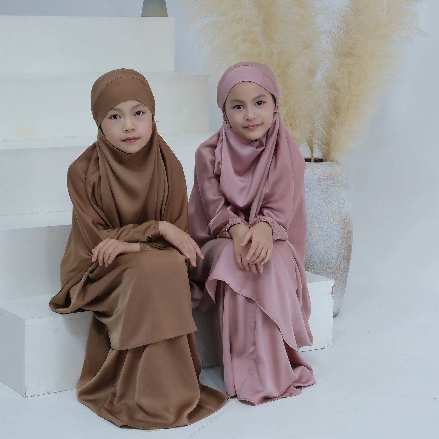 2pcs Muslim Kids Girls Hijab Dress Eid Hooded Tops Skirt Overhead Abaya Islam Prayer Garment Clothing Arabic Robe Khimar Abayas